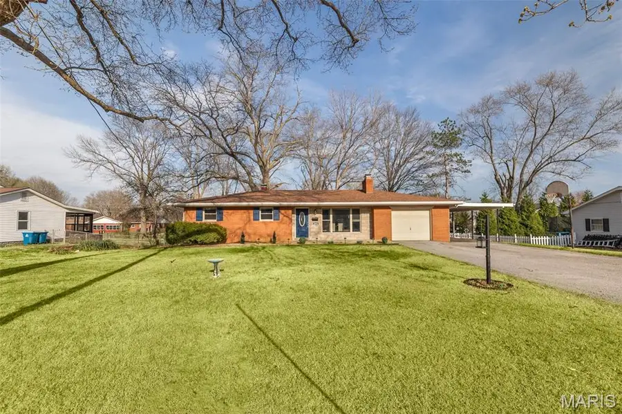 2016 Caseyville Avenue, Swansea, IL 62226 - #2