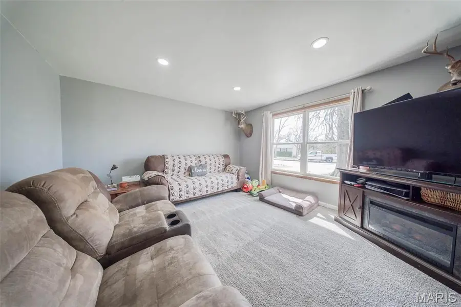 415 Hutchinson Drive, Rolla, MO 65401 - #3