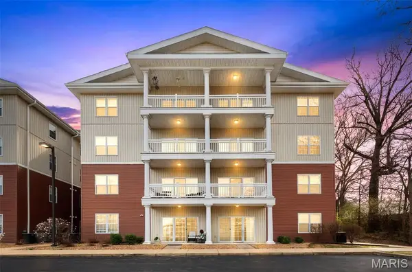 1507 S Old Highway 94 #104, St Charles, MO 63303