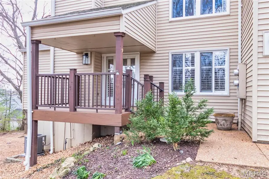 39 Ridgeview Circle Court, Ballwin, MO 63021 - #3