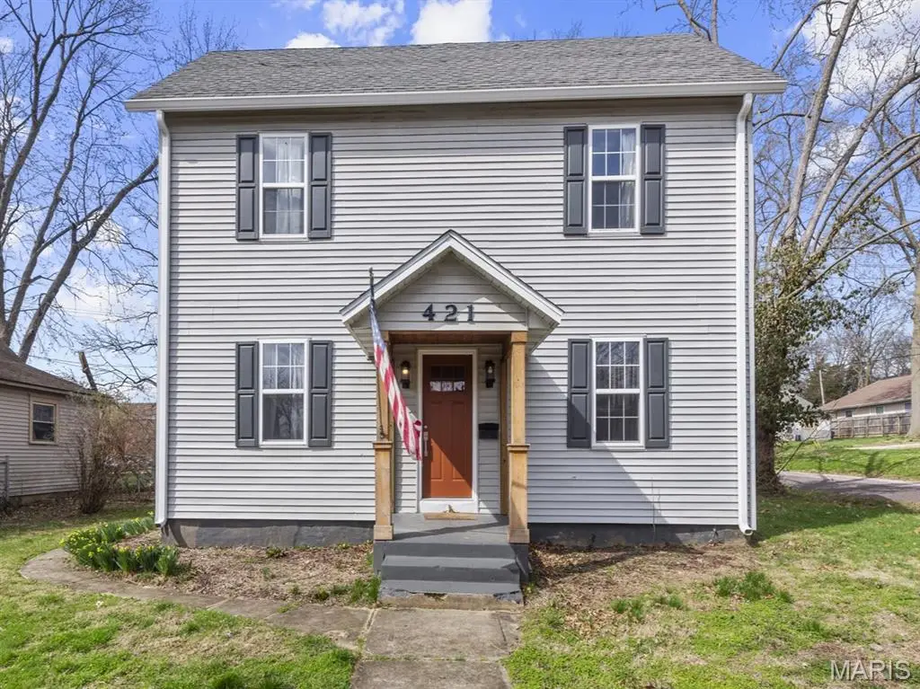 421 N Locust Street, Greenville, IL 62246 - #1