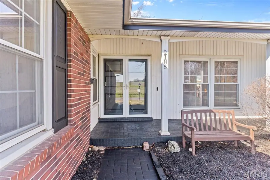 2185 Pohlman Road, Florissant, MO 63033 - #2