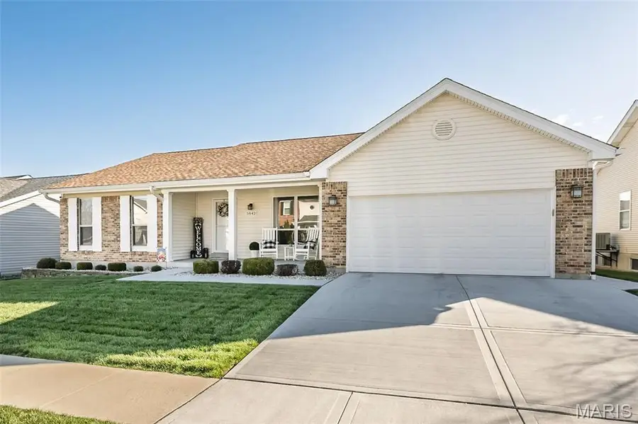 5842 Westcliffe Drive, Saint Louis, MO 63129 - #3