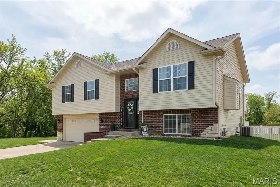 821 Chesapeake Junction Lane, Caseyville, IL 62269 - #3