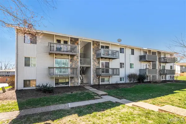 113 Lemans Court #113, Lake St Louis, MO 63367