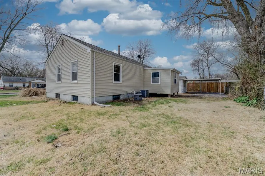 11001 Saint Raphael Lane, Saint Ann, MO 63074 - #2