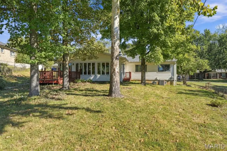 1617 Redbluff Court, Saint Louis, MO 63146 - #3