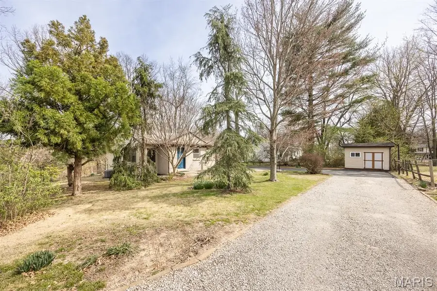 161 Westwood Drive, Belleville, IL 62226 - #2