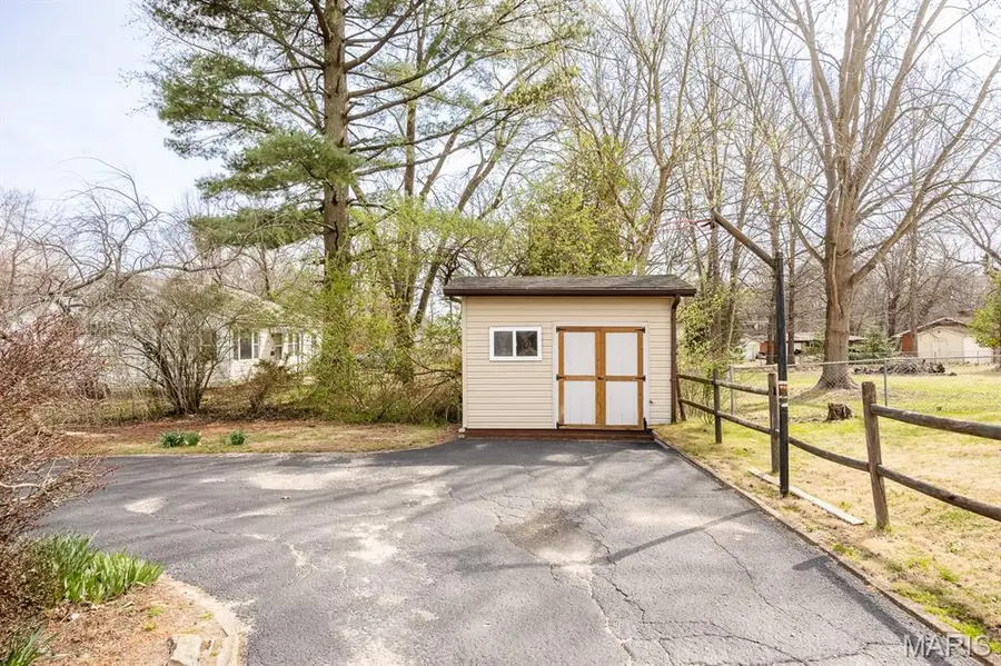 161 Westwood Drive, Belleville, IL 62226 - #3