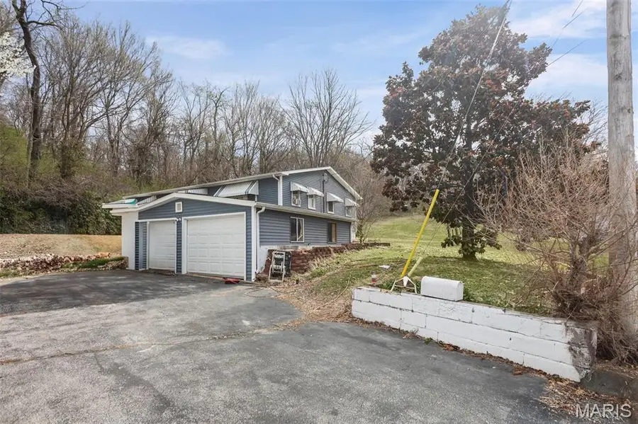 208 Cove Court, Caseyville, IL 62232 - #3