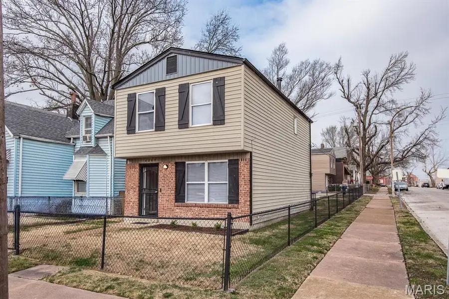 4267 Fair Avenue, Saint Louis, MO 63115 - #2
