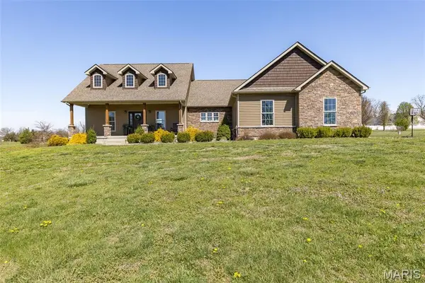 5909 Feezor Road, Farmington, MO 63640
