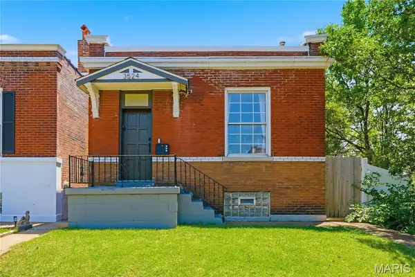 3524 Grace Avenue, St Louis, MO 63116