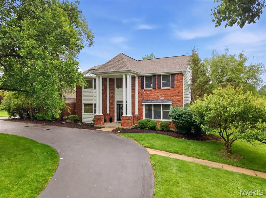 2055 Kehrs Mill Road, Chesterfield, MO 63005 - #1