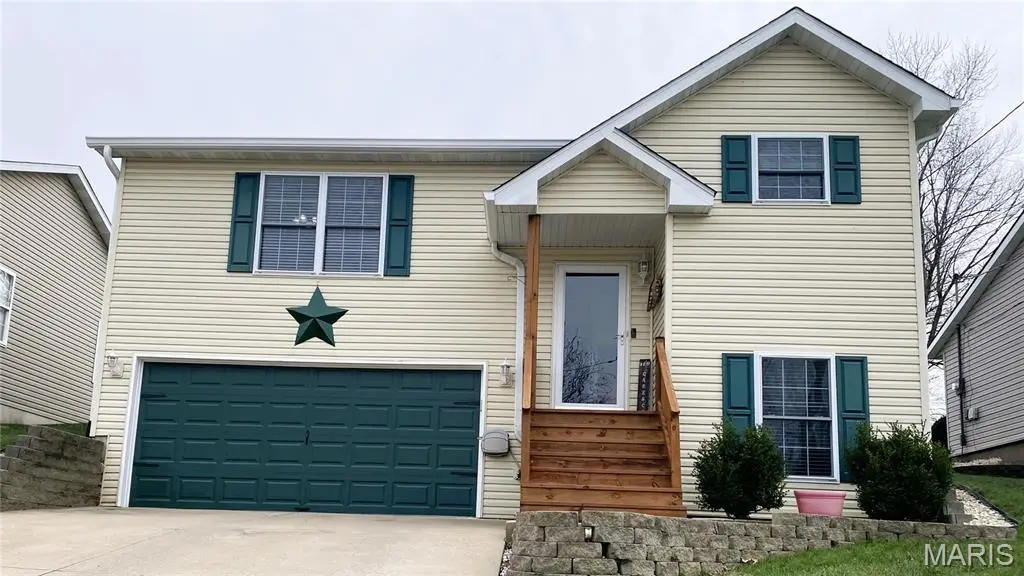 320 Garesche Street, Collinsville, IL 62234 - #1