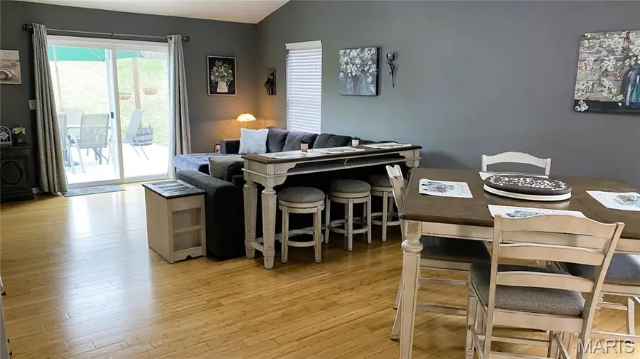 320 Garesche Street, Collinsville, IL 62234 - #3