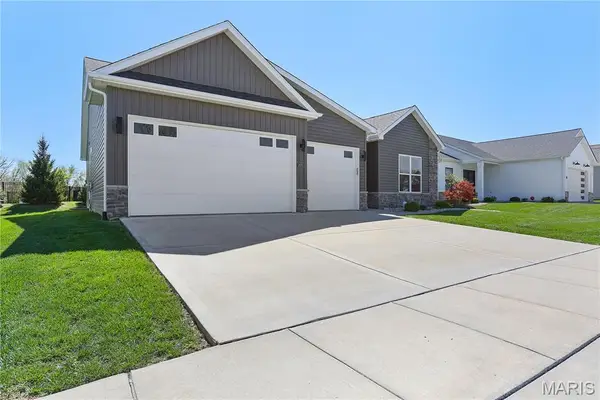 1870 Cloverdale Drive, Edwardsville, IL 62025