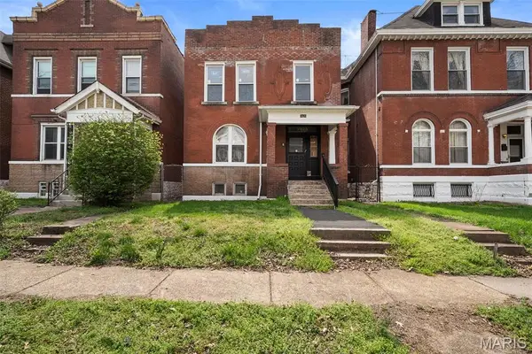 3820 Greer Avenue, St Louis, MO 63107