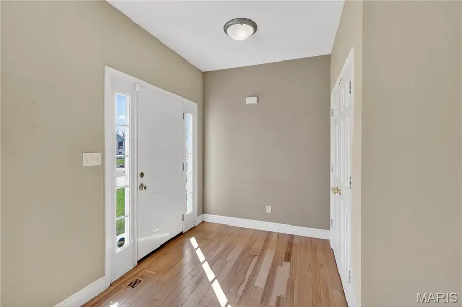 1221 Ruth Drive, Kirkwood, MO 63122 - #3