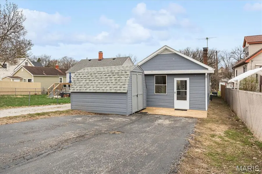 126 Collinsville Avenue, Collinsville, IL 62234 - #2