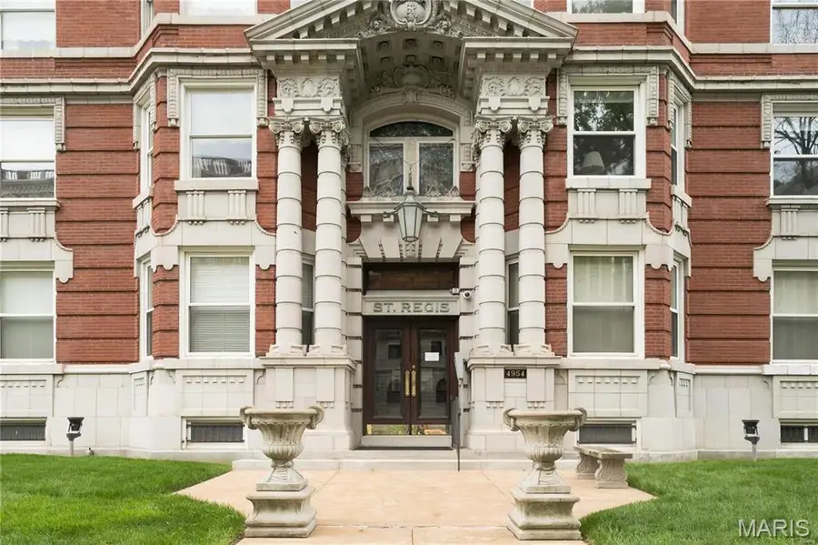 4954 Lindell Boulevard #6E, Saint Louis, MO 63108 - #2