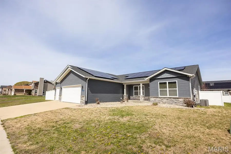 407 Sammy Lane, Caseyville, IL 62232 - #3
