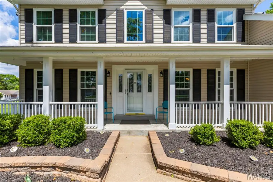 1016 Lafayette Place, Lake Saint Louis, MO 63367 - #2