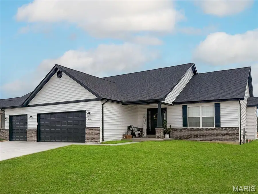 1013 Samwise Street, Wright City, MO 63390 - #2