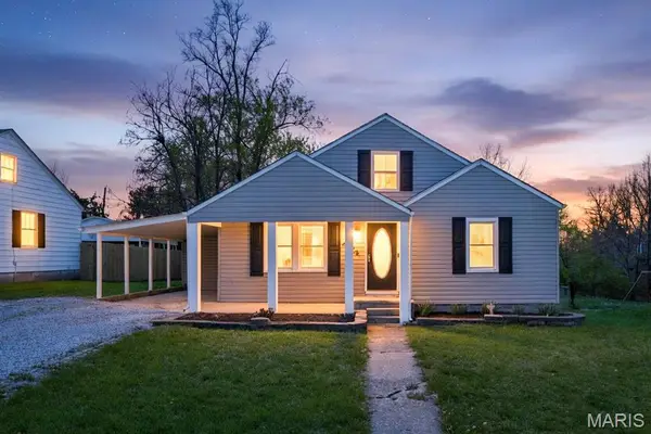 404 E Lakeview Drive, Warrenton, MO 63383