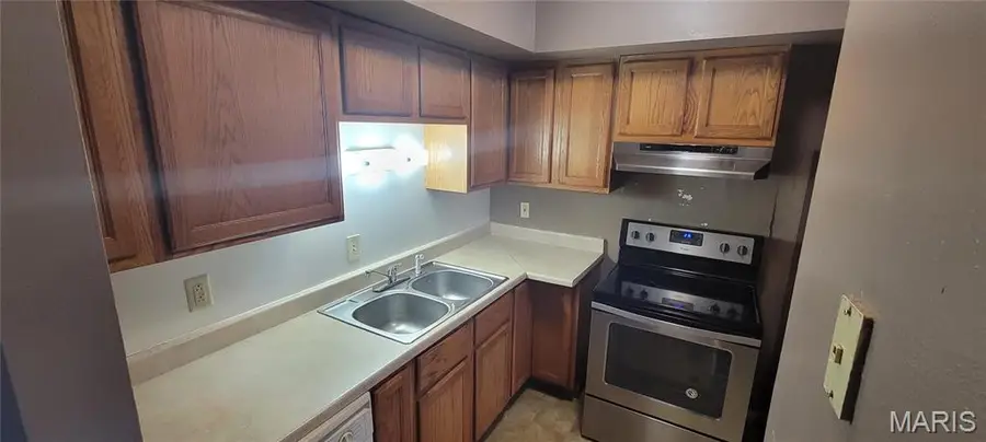 12435 Sea Lane Drive, Florissant, MO 63033 - #3