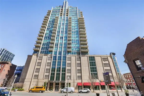 4909 Laclede Avenue #1104, St Louis, MO 63108