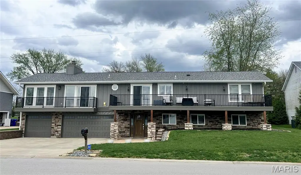 8 Guyenne Drive, Lake Saint Louis, MO 63367 - #1