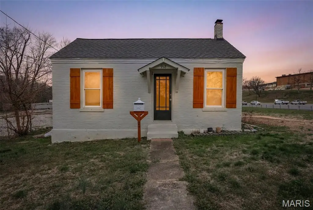 918 Elm Street, De Soto, MO 63020 - #1