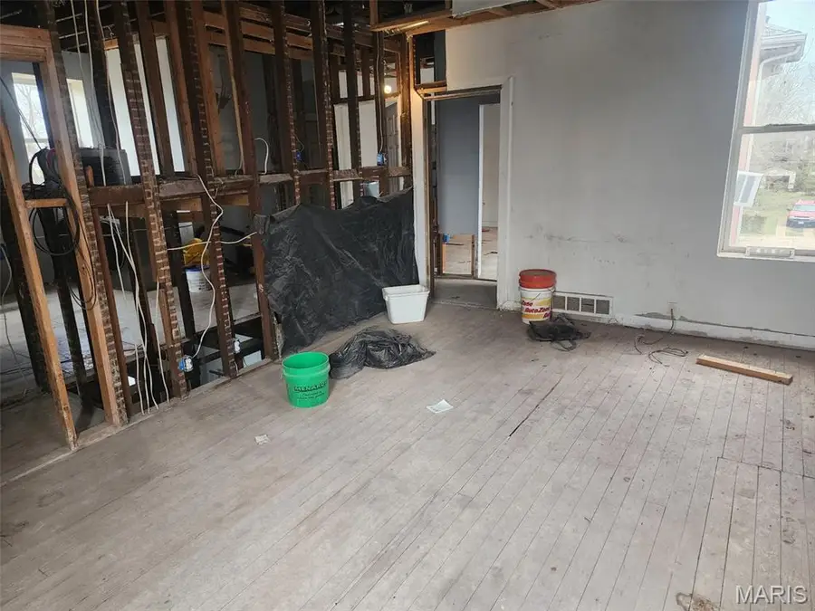 4258 East St Louis Avenue, Saint Louis, MO 63115 - #3