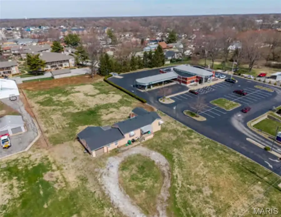 716 W Highway 50, Ofallon, IL 62269 - #3