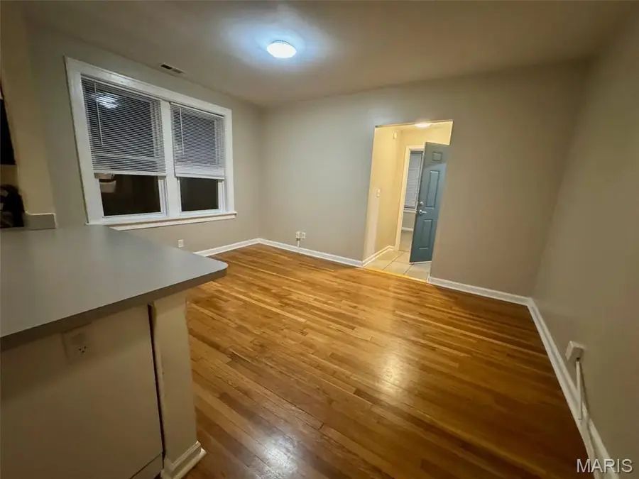 4328 Mcree Avenue, Saint Louis, MO 63110 - #2