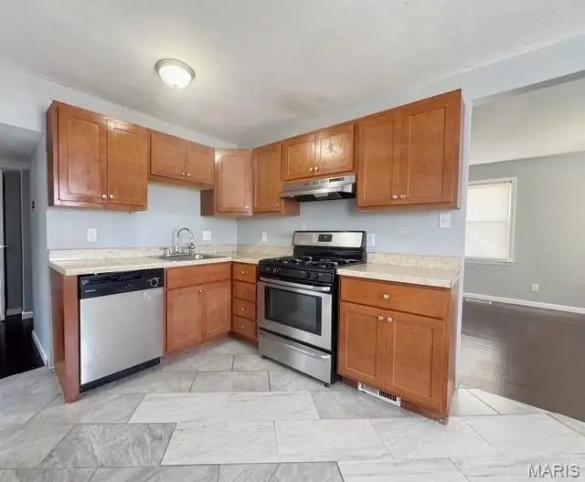 4053 Jane Avenue, Saint Ann, MO 63074 - #2