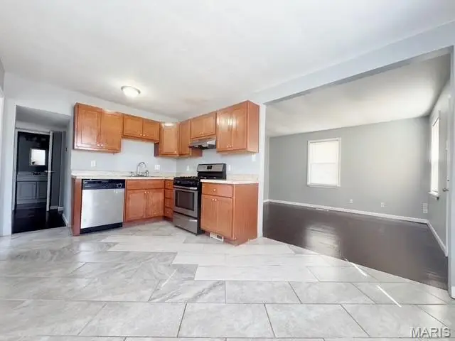 4053 Jane Avenue, Saint Ann, MO 63074 - #3