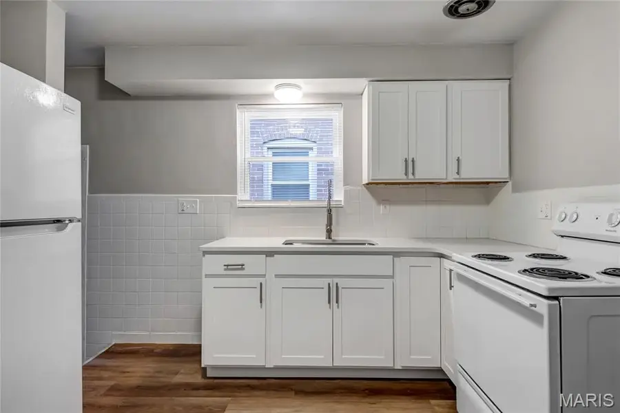 3442 Lawn Avenue, Saint Louis, MO 63139 - #3