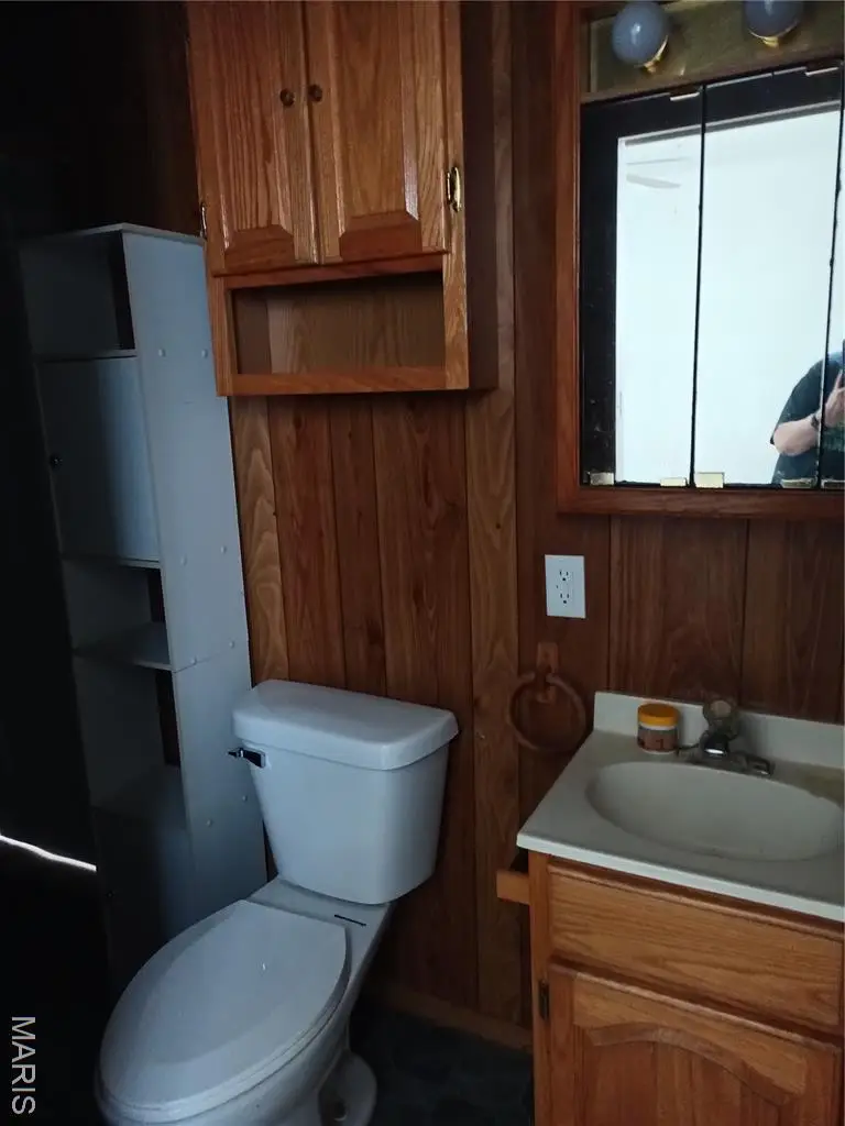 Address Withheld By Seller, Nokomis, IL 62075 - #3