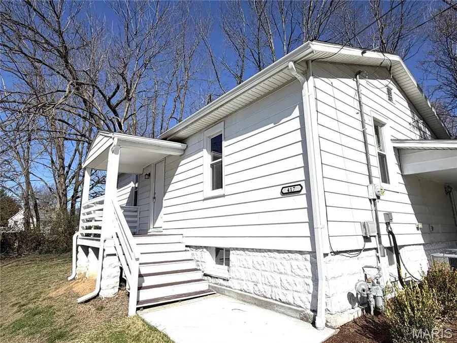 417 S 8th Street, Belleville, IL 62220 - #2