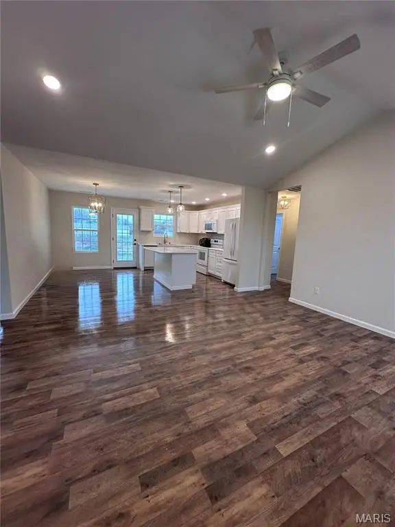 50 Byrd Drive, Sikeston, MO 63801 - #3