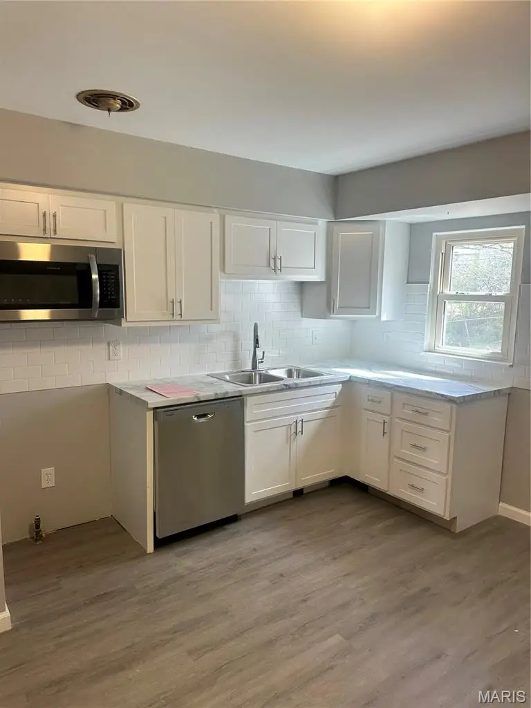 10042 Lilac Avenue, Riverview, MO 63137 - #2