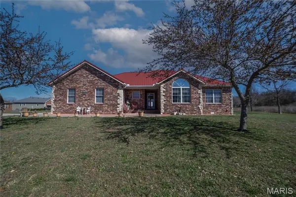 2220 Curtis Street, Lebanon, MO 65536