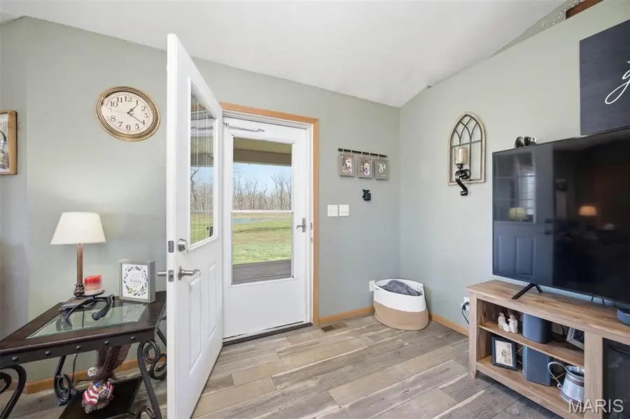 12003 Emerald Road, Carlyle, IL 62231 - #2