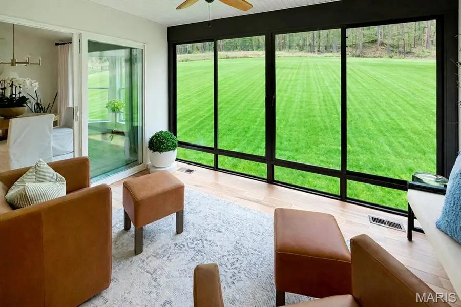 1647 Ridgefield Bluff Court, Eureka, MO 63025 - #3