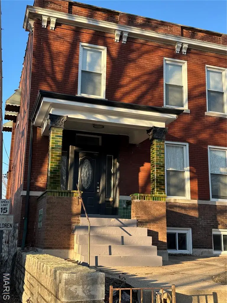 4273 Juniata Street, Saint Louis, MO 63116 - #3