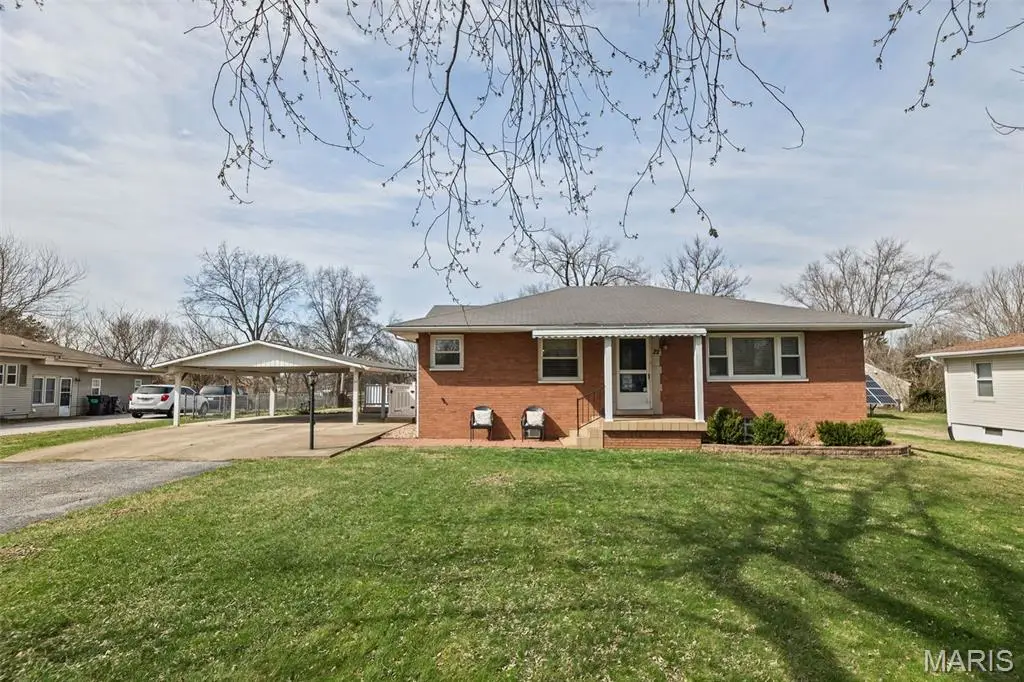 22 Lexington Drive, Fairview Heights, IL 62208 - #1