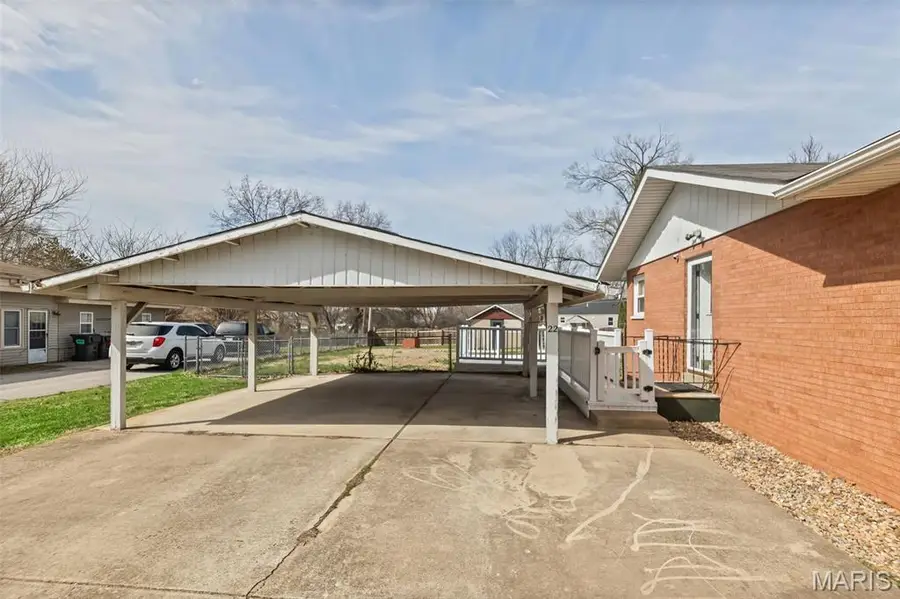 22 Lexington Drive, Fairview Heights, IL 62208 - #3