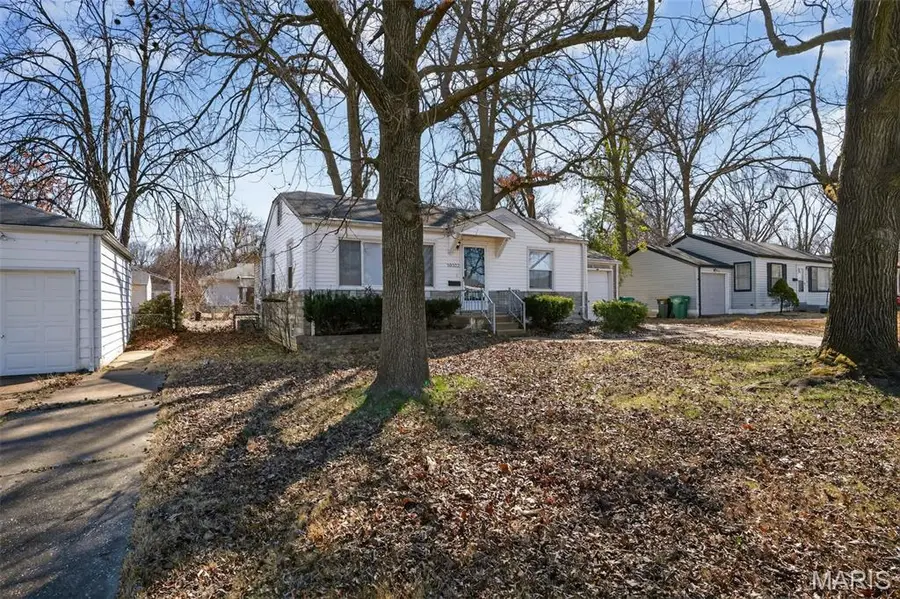 10522 Byfield Drive, Bellefontaine Neighbors, MO 63137 - #3